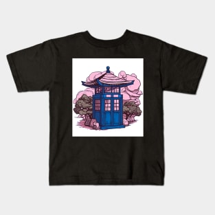 Illustration of blue and pink tardis in Japan Kids T-Shirt